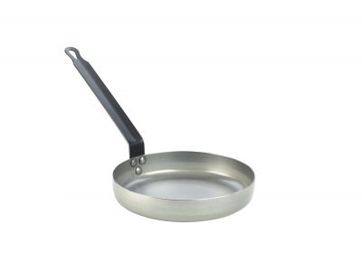 Genware Black Iron Omelette Pan 8"/200mm