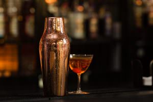 Beaumont Mezclar 600ml French Shaker Copper Plated